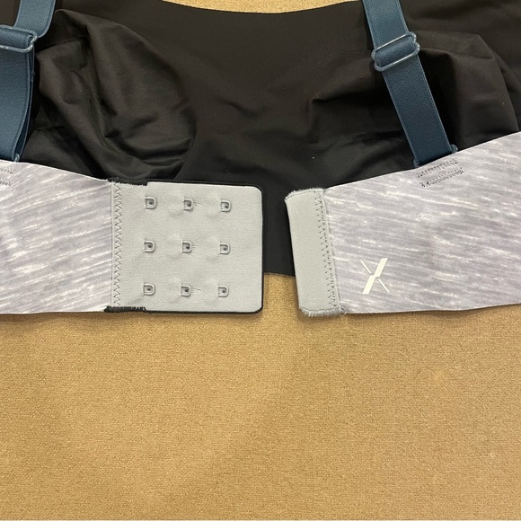 Knix Evolution Everday Bra Size 3 New w Tags - Picture 4 of 7